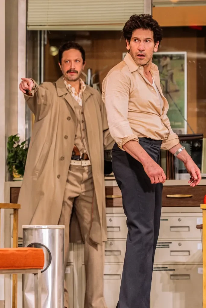 Ebon-Moss-Bachrach-Sal-Jon-Bernthal-Sonny.jpeg.webp