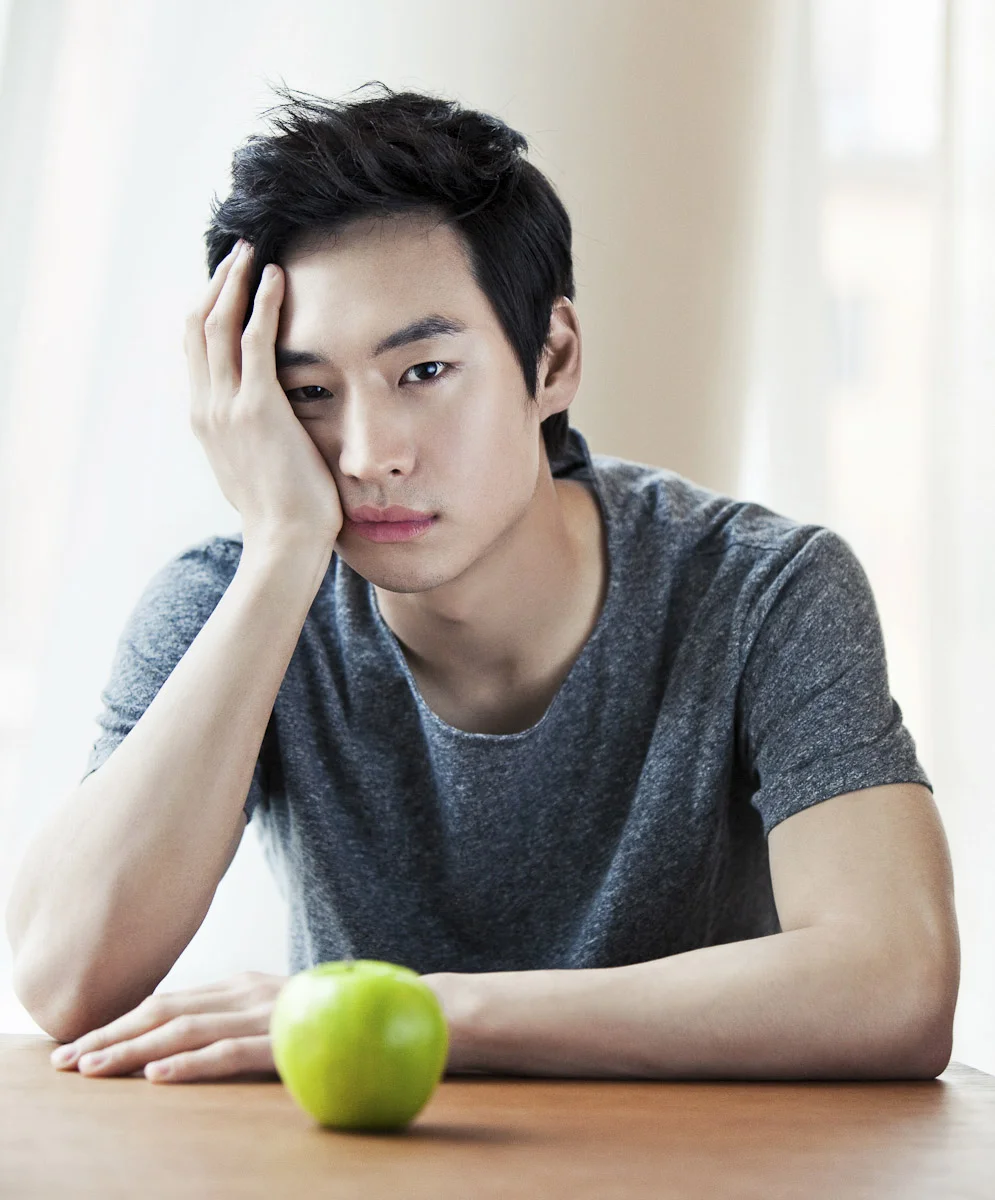 009_WKorea_FashionKing_Hye-RyoungMin_05.jpg
