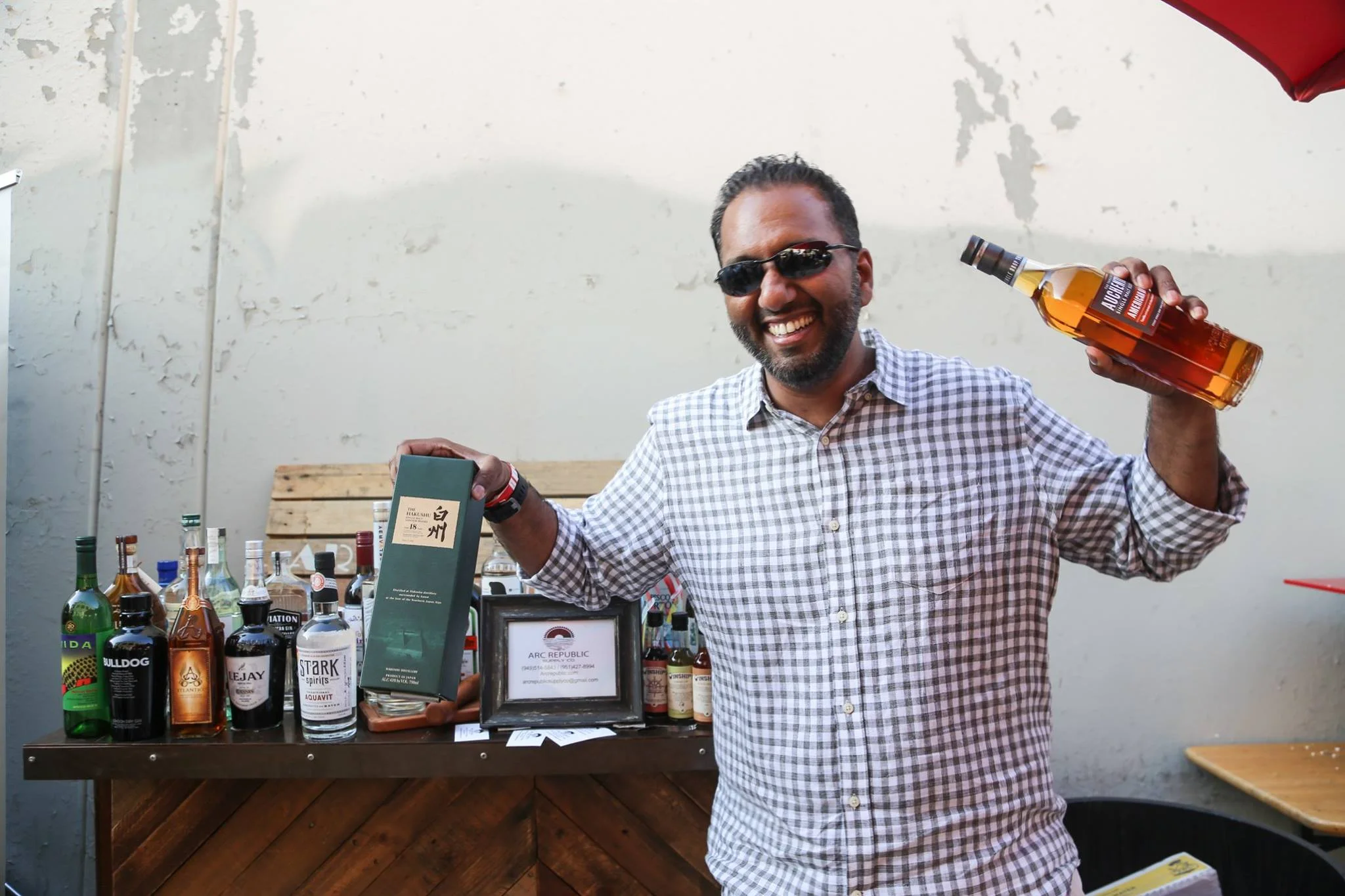 Congrats to Nishant Narayan, who won the Instant Home Bar raffle! | Photo by Eugene Lee