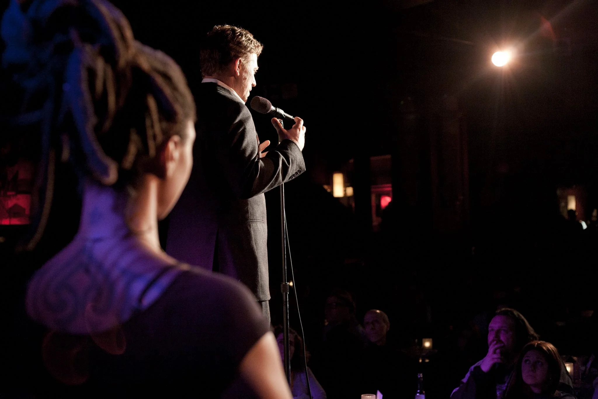 StorySLAM photo by Denise Ofelia Mangen, courtesy of The Moth