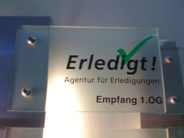 Fotos vom Geschäftssitz der Agentur für Erledigungen