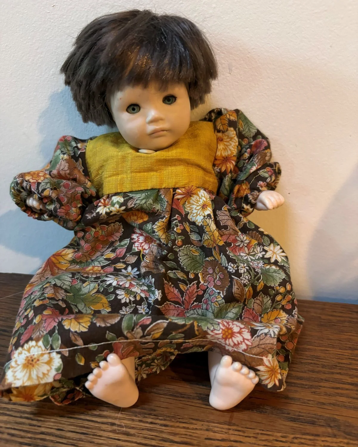 A Life in Objects: An Auction to Support the Authenticity Works Initiative of the Children&rsquo;s Arts Guild is happening now!

The collection, graciously donated by board member Marcia Brumit Kropf and her husband Roger, includes art, ceramics, and