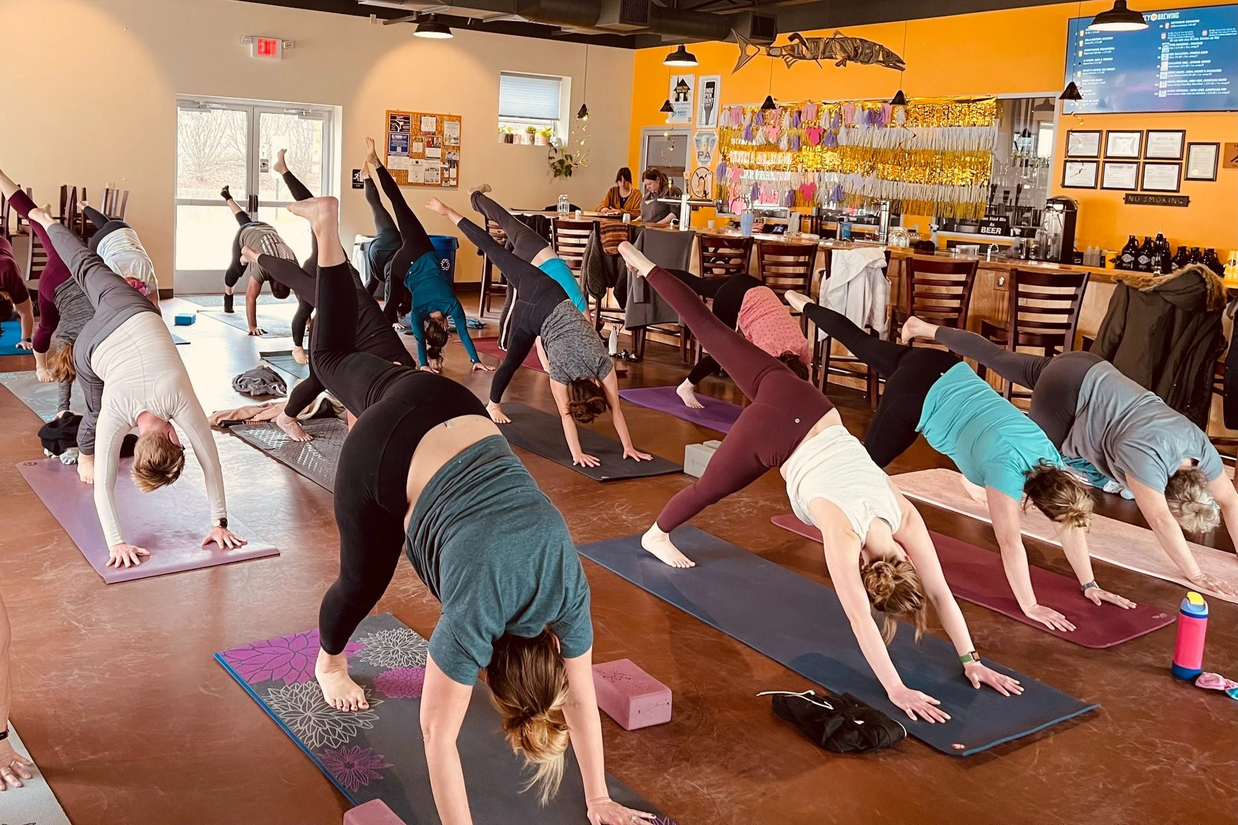 Living Room Yoga Emmaus Baci Living Room