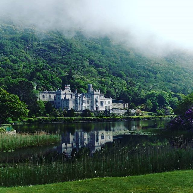  Kylemore Abbey, Ireland 