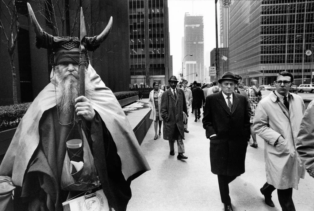 Moondog17.jpg