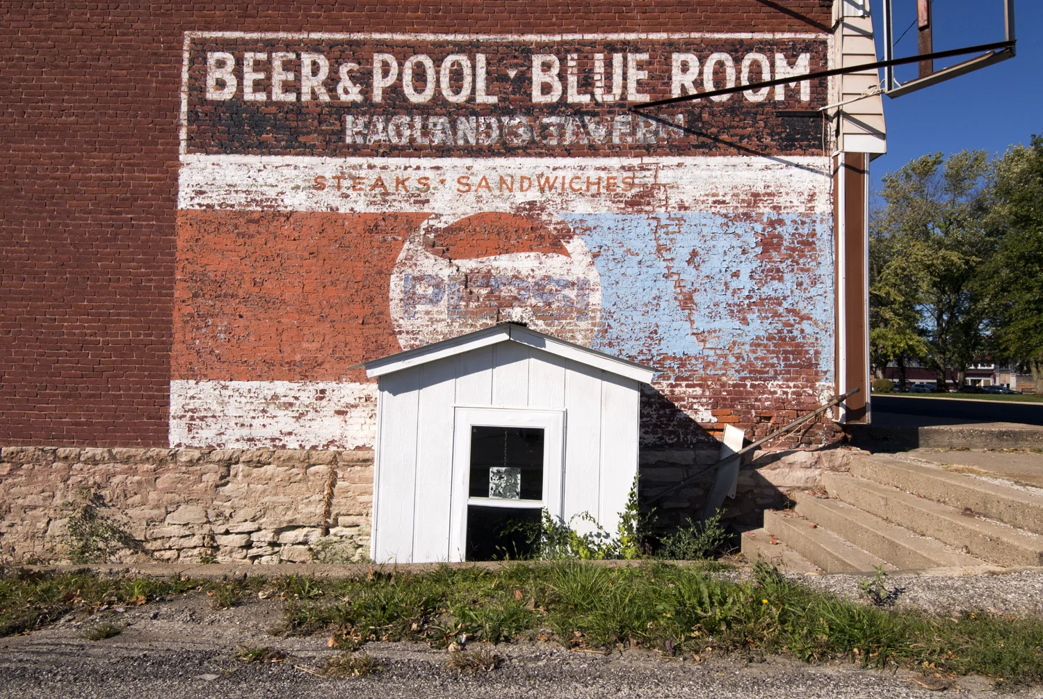 BlueRoomTavern.01.1500 copy.jpg