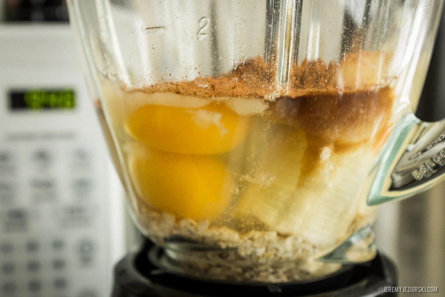 Healthy-Banana-Pancakes-Recipe-Emily-Jeremy-Jeziorski-03.jpg