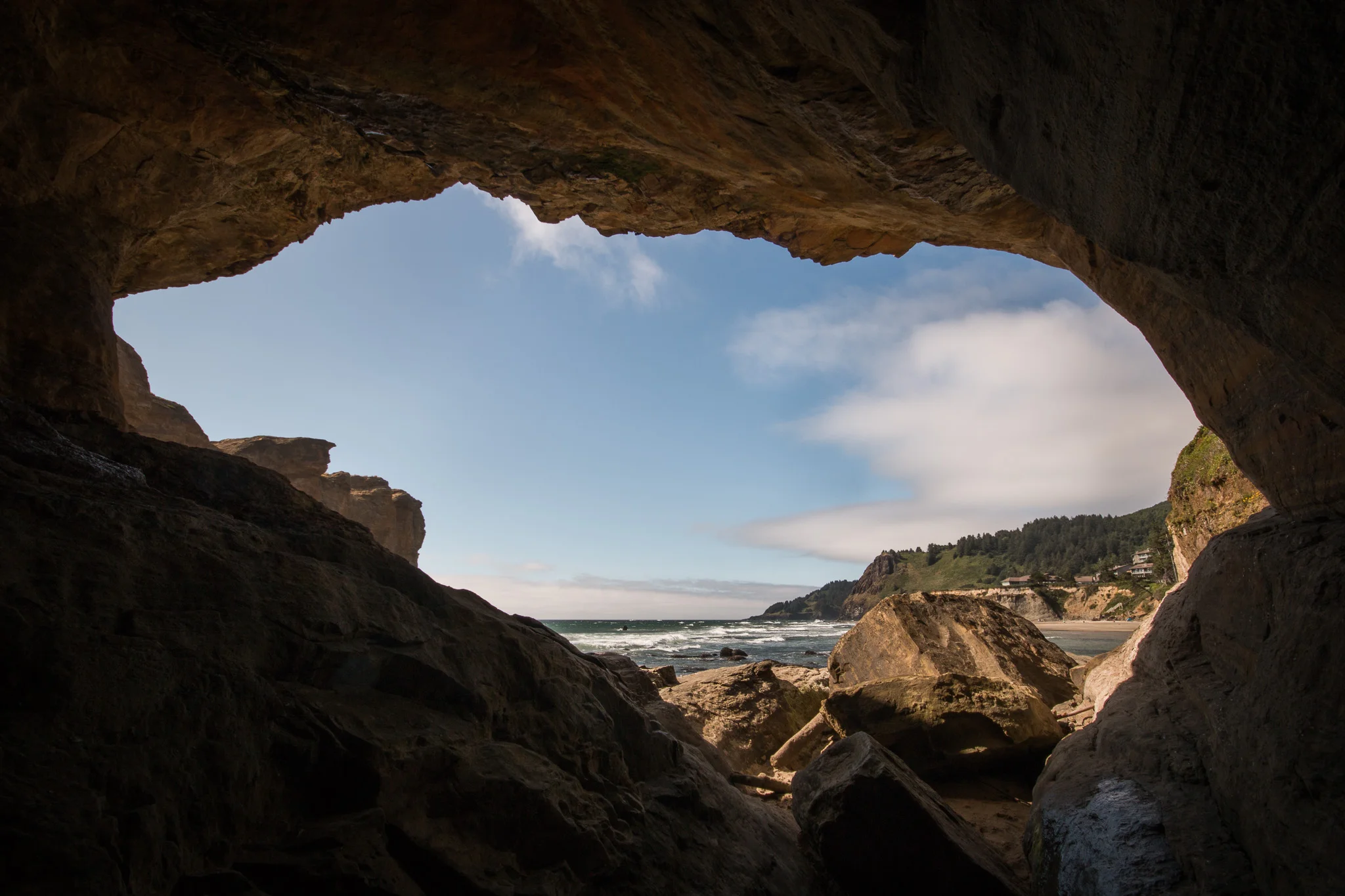 2017-07-02-devils-punchbowl-jjeziorski-web-002.jpg