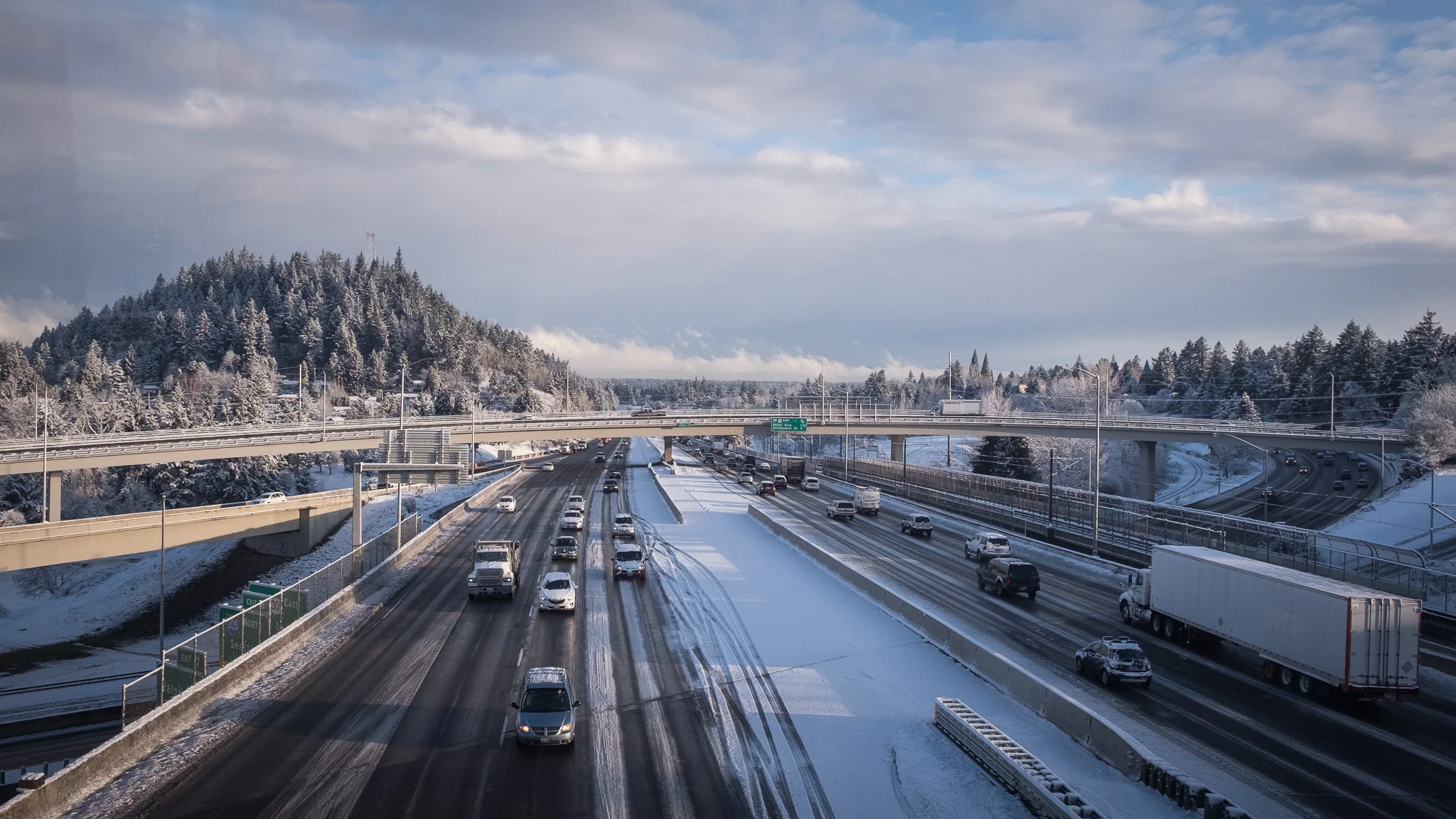2018-02-23-snow-jjeziorski-web-02.jpg
