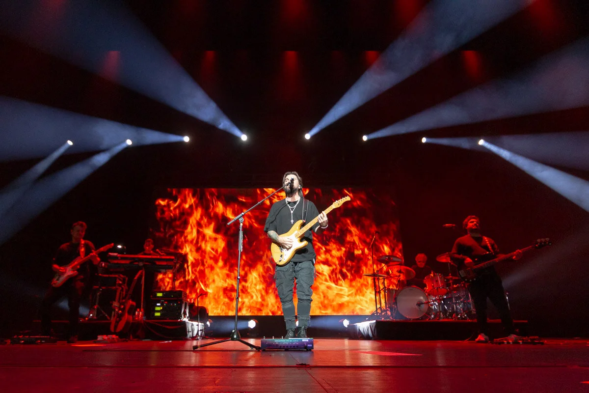 2019-09-05-juanes-keller-auditorium-credit-jeremy-jeziorski-web-8689.jpg