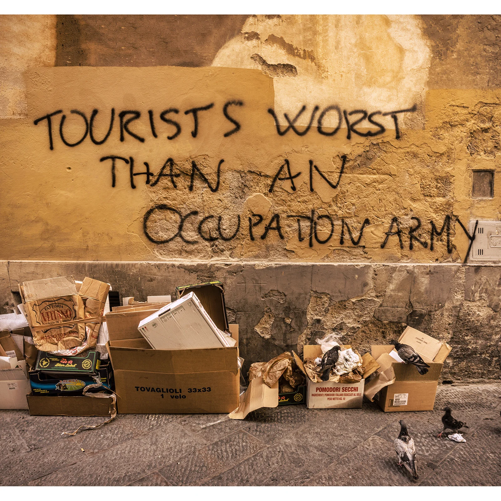 ig_Florence_Tourists.jpg