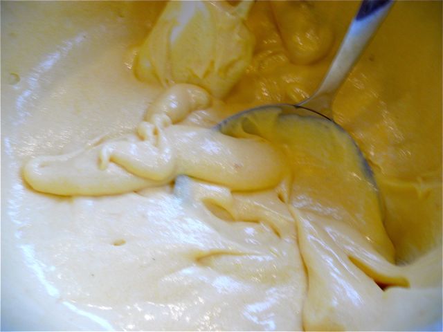 Saftiger Doppeldecker-Apfelkuchen