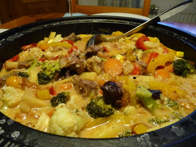 Monis Wintergemüse-Tajine mit Rind