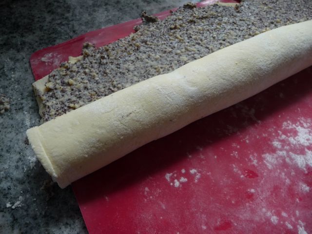 Mohn-Quarkschnecken