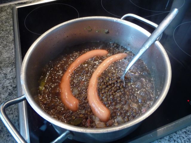 Linsen und Spätzle