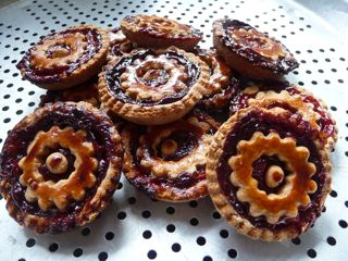 Variationen von Linzertorte