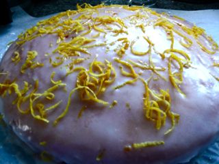 Saftiger Zitronenkuchen
