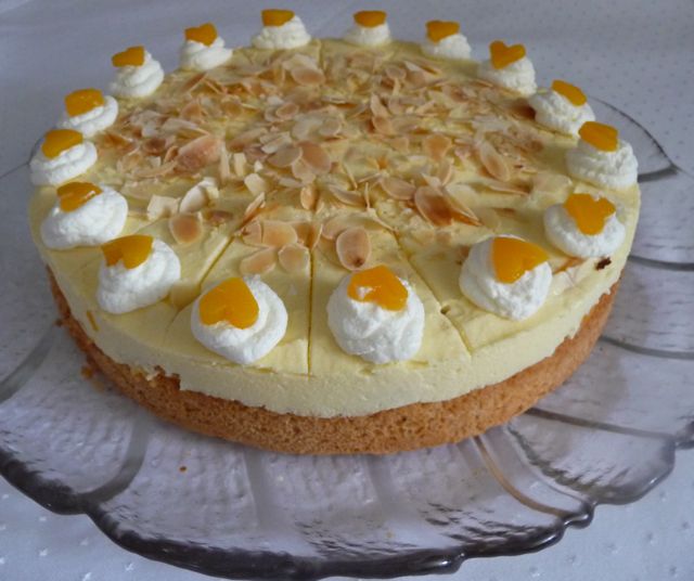 Pfirsich-Sekttorte.jpg