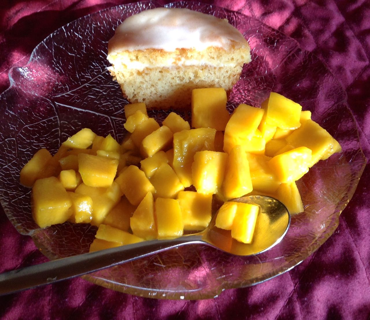Zitronencupcakes mit Mango.jpg