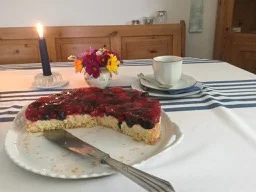 Beerentorte - 1 (1).jpg