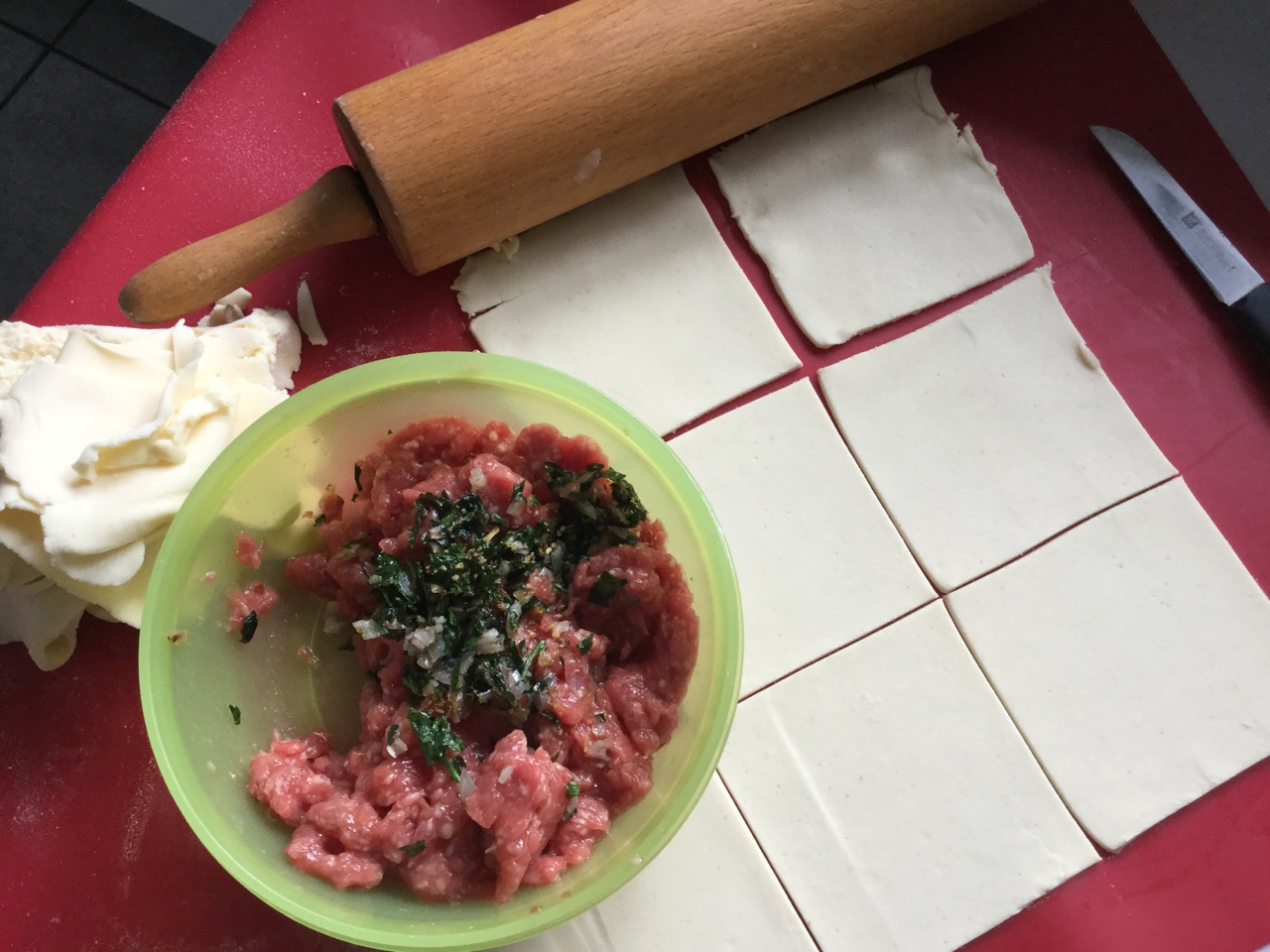 Fleischtaschen und Schinkenhörnchen - 1.jpg
