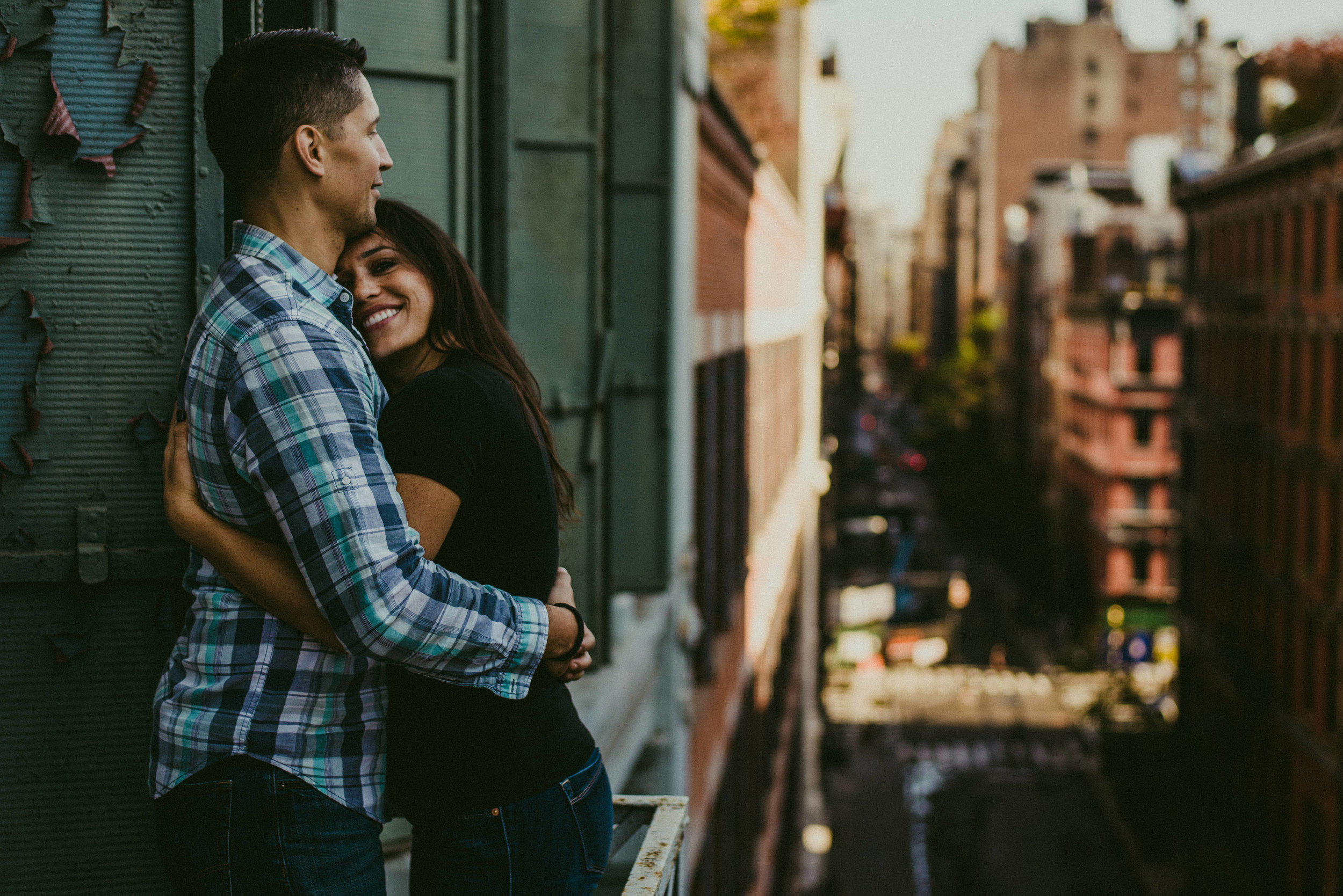  This bring me back to that week where I fly out to New York City super last minute to shoot portraits and engagement sessions all over the city. This trip was an adventure to remember for sure. 