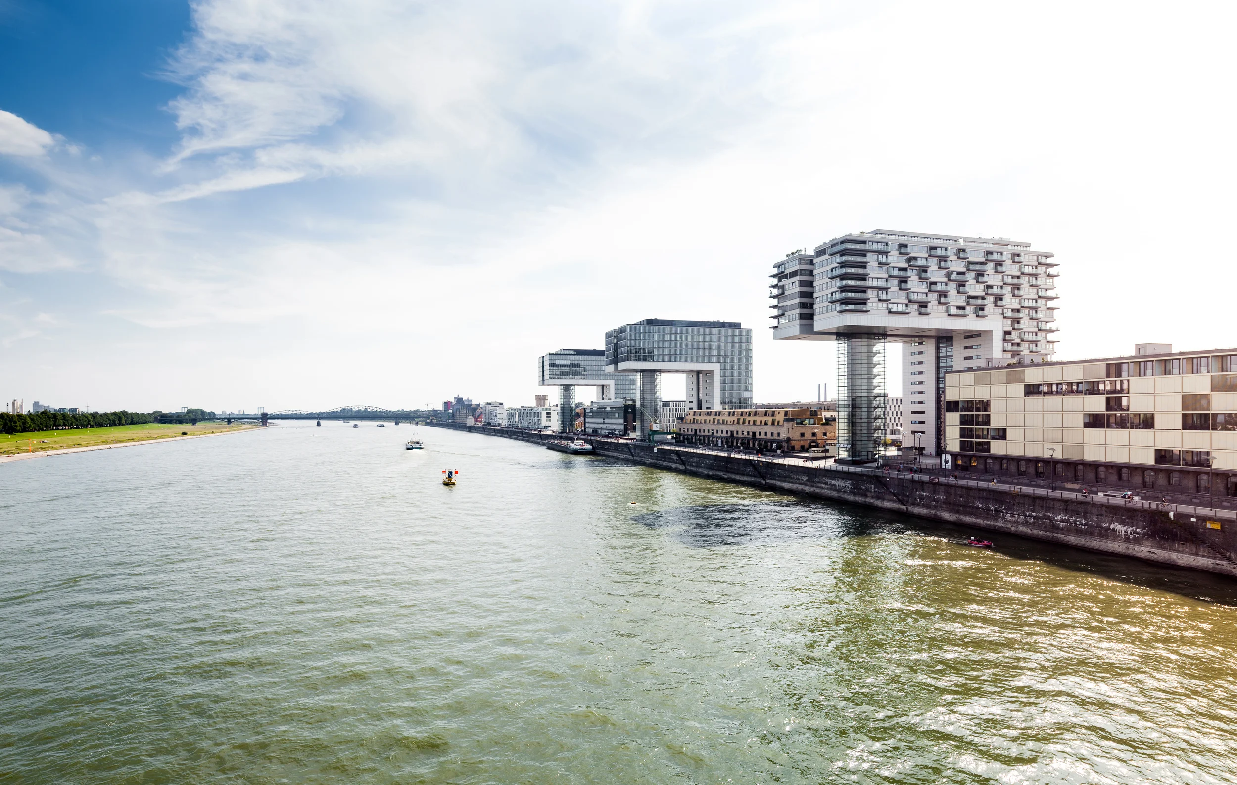 Kranhaus building-2.jpg