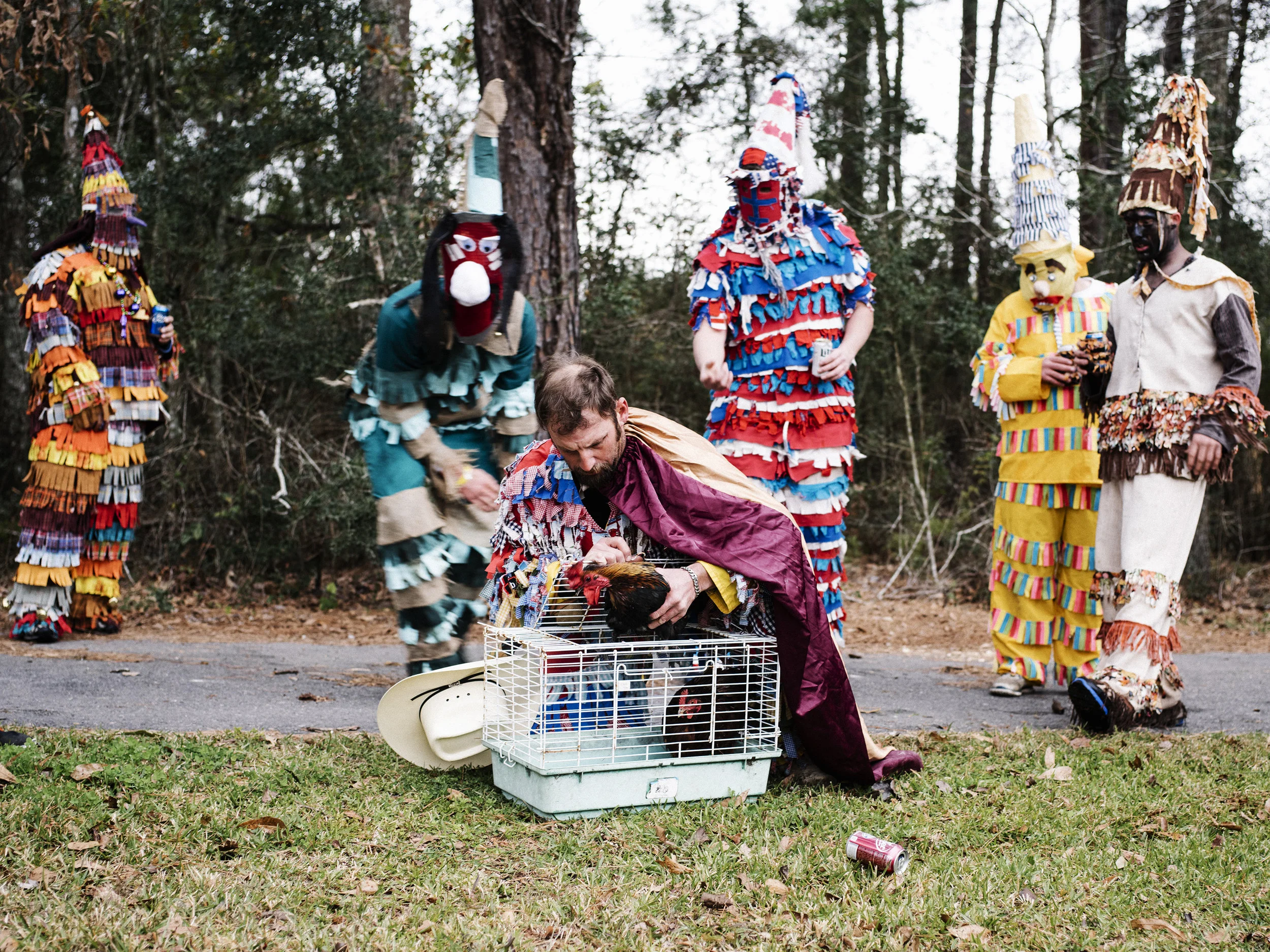 Elton_The_Capitain_Removes_The_Chicken-1.jpg