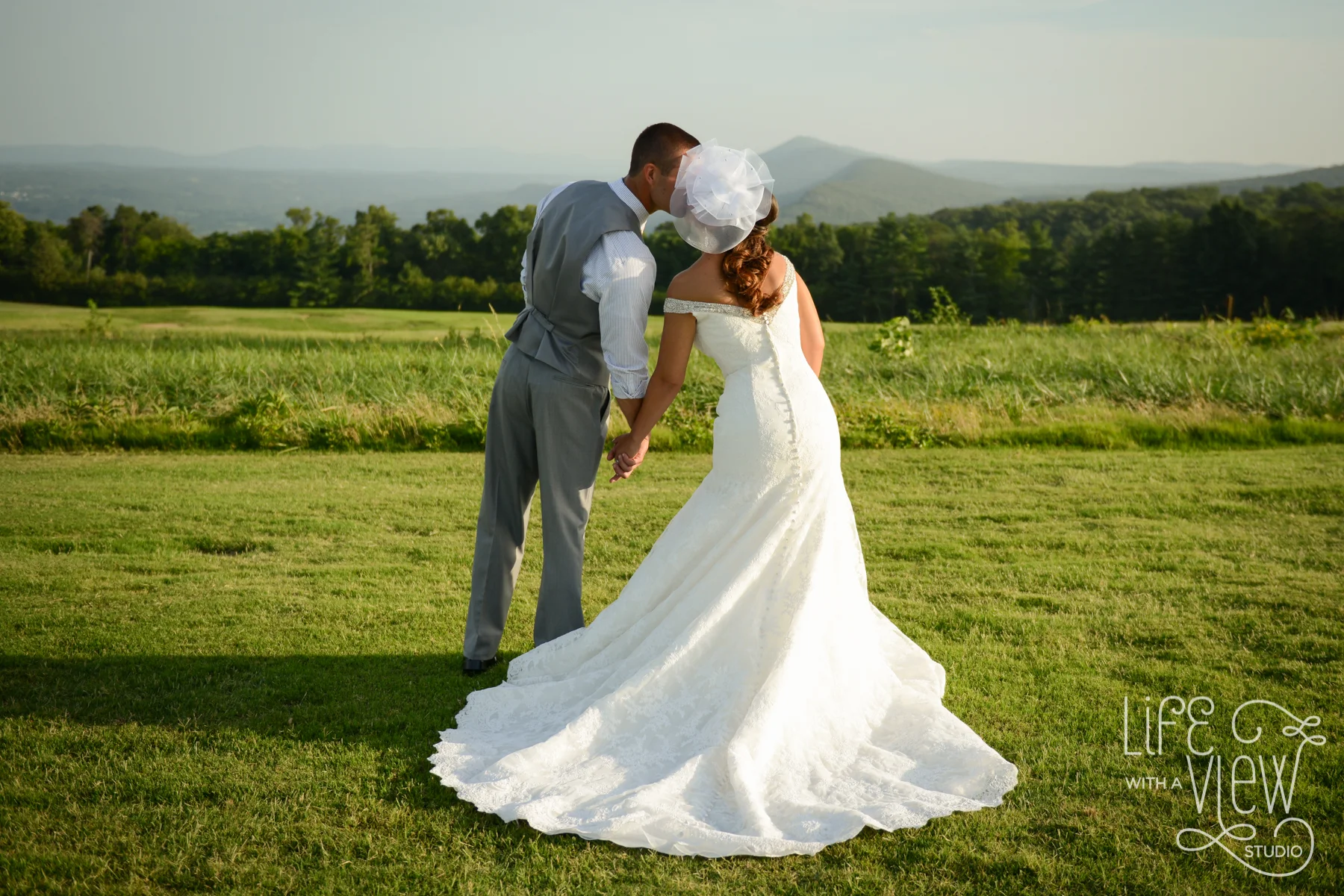 Vows with a Panaromic View - Lookout Mtn. Golf Club Wedding