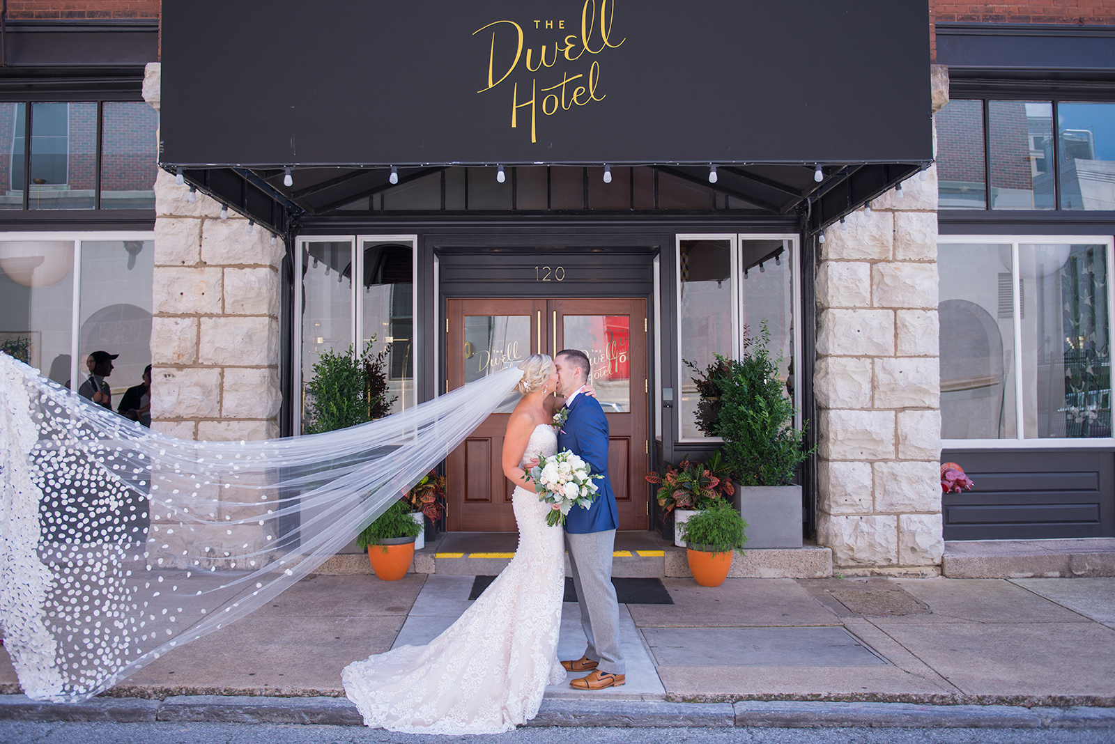 Dwell-Hotel-Wedding.jpg