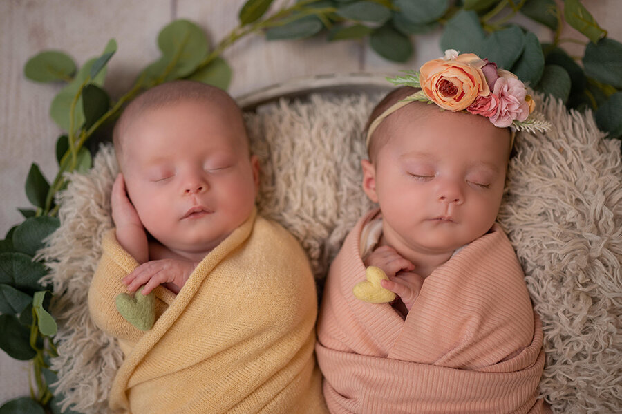 Parker-Twins-Newborn-FG-038.jpg