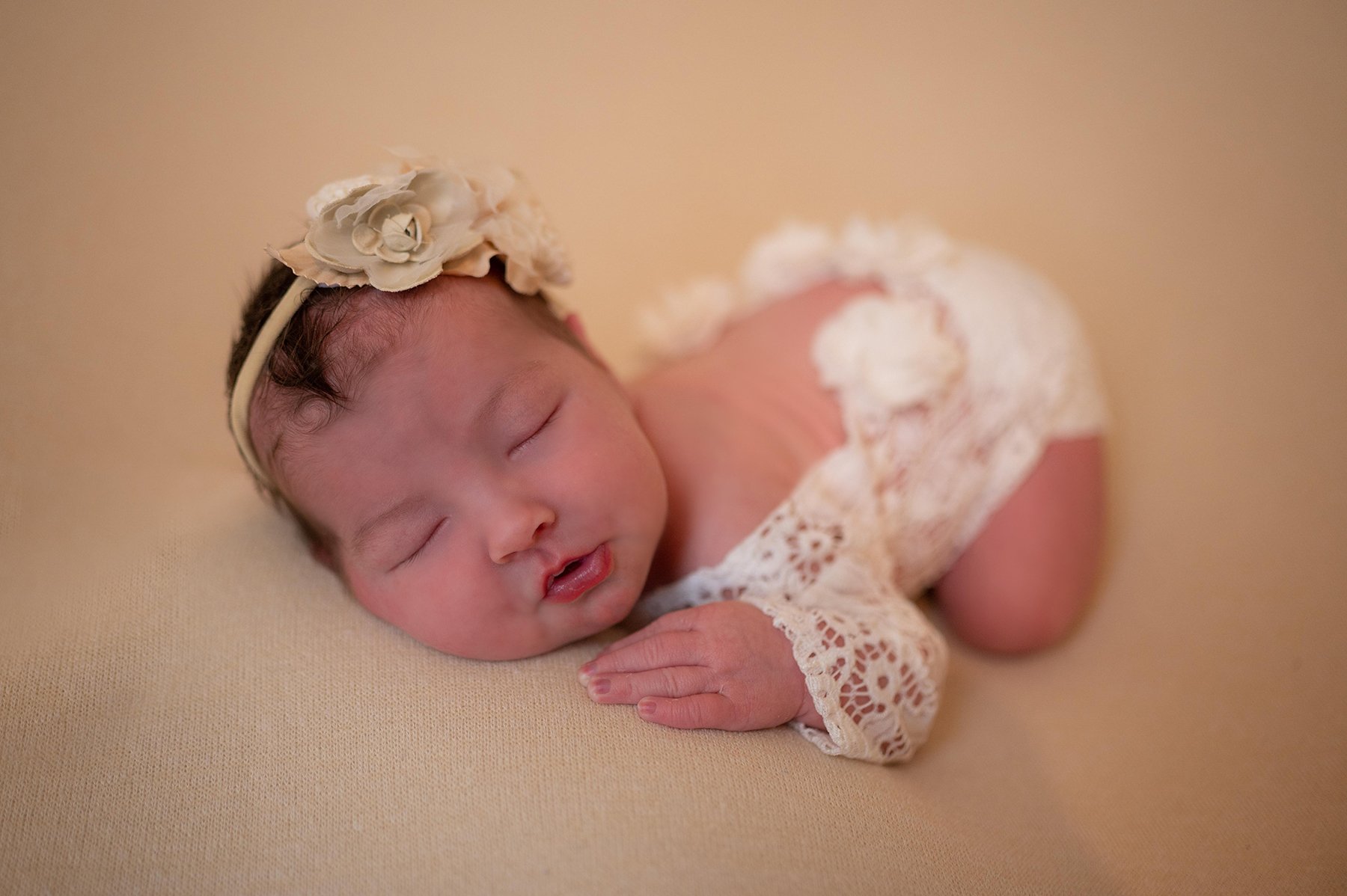 Chattanooga-Newborn-Photographer-00003.jpg