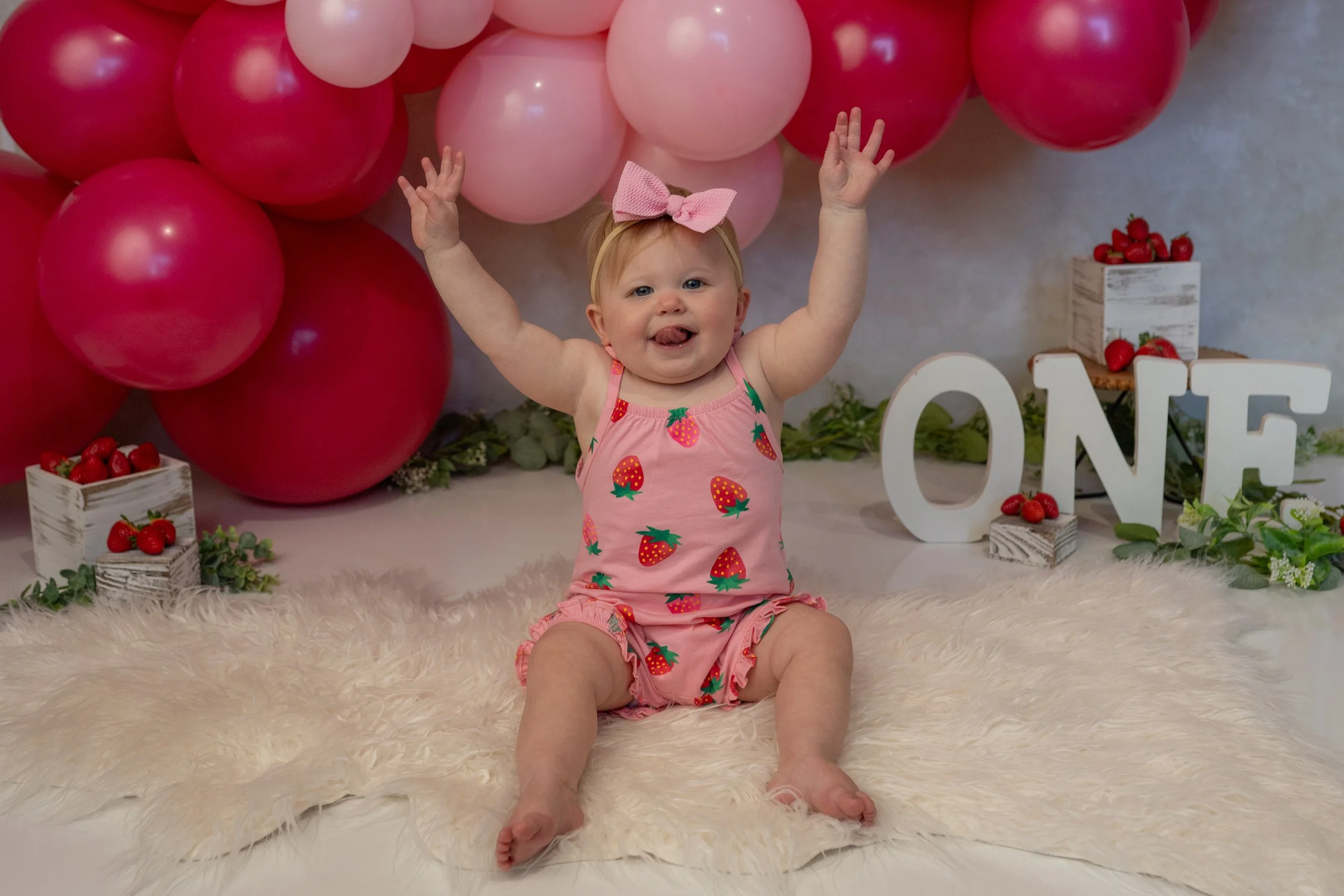 Celebrate Your Baby’s First Birthday with a Custom Cake Smash Session in Chattanooga