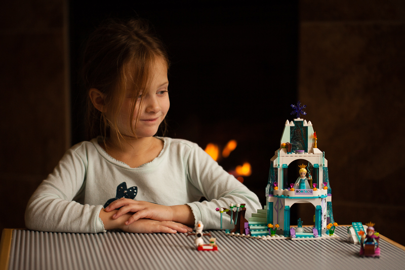 BACKSEAT LEGO BUILDER