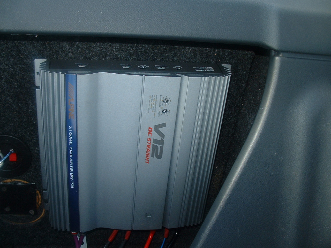 Alpine Amp used to power 6 1/2 separates