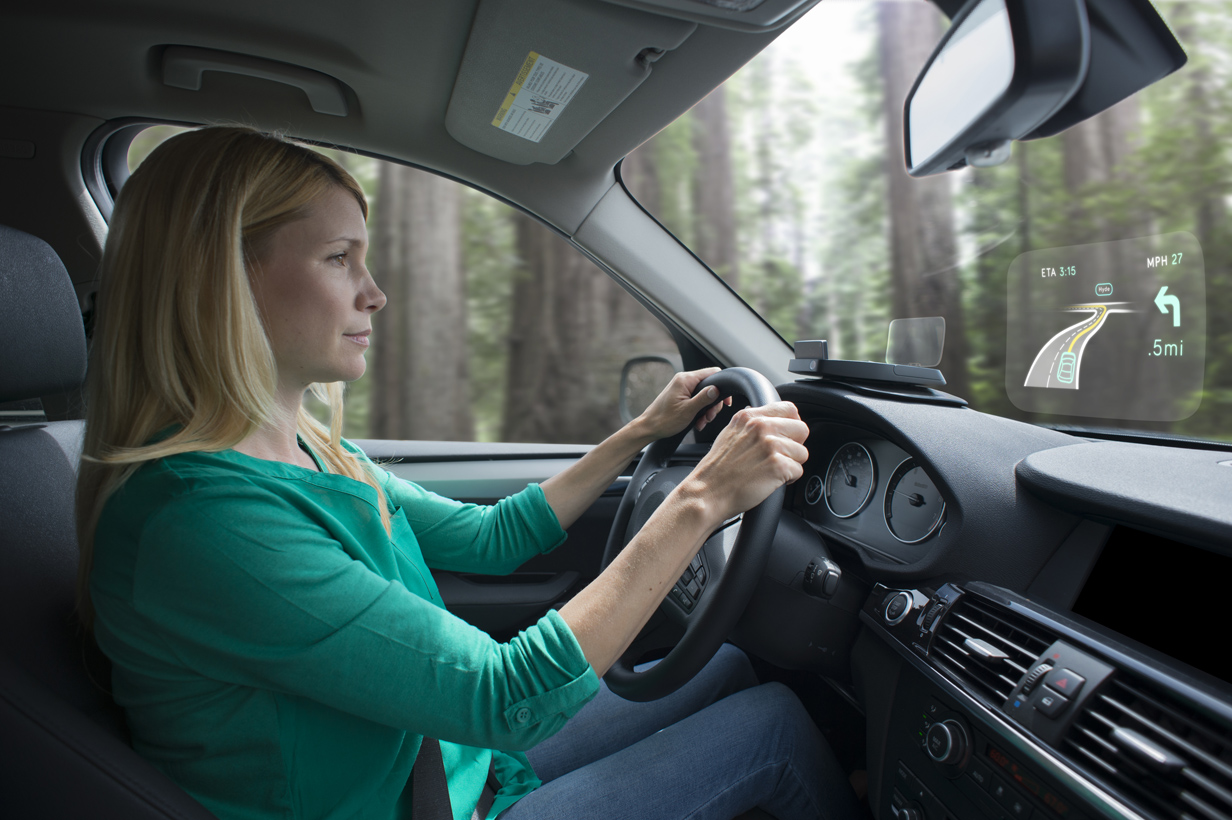 woman_driving_side_25pcnt.jpg