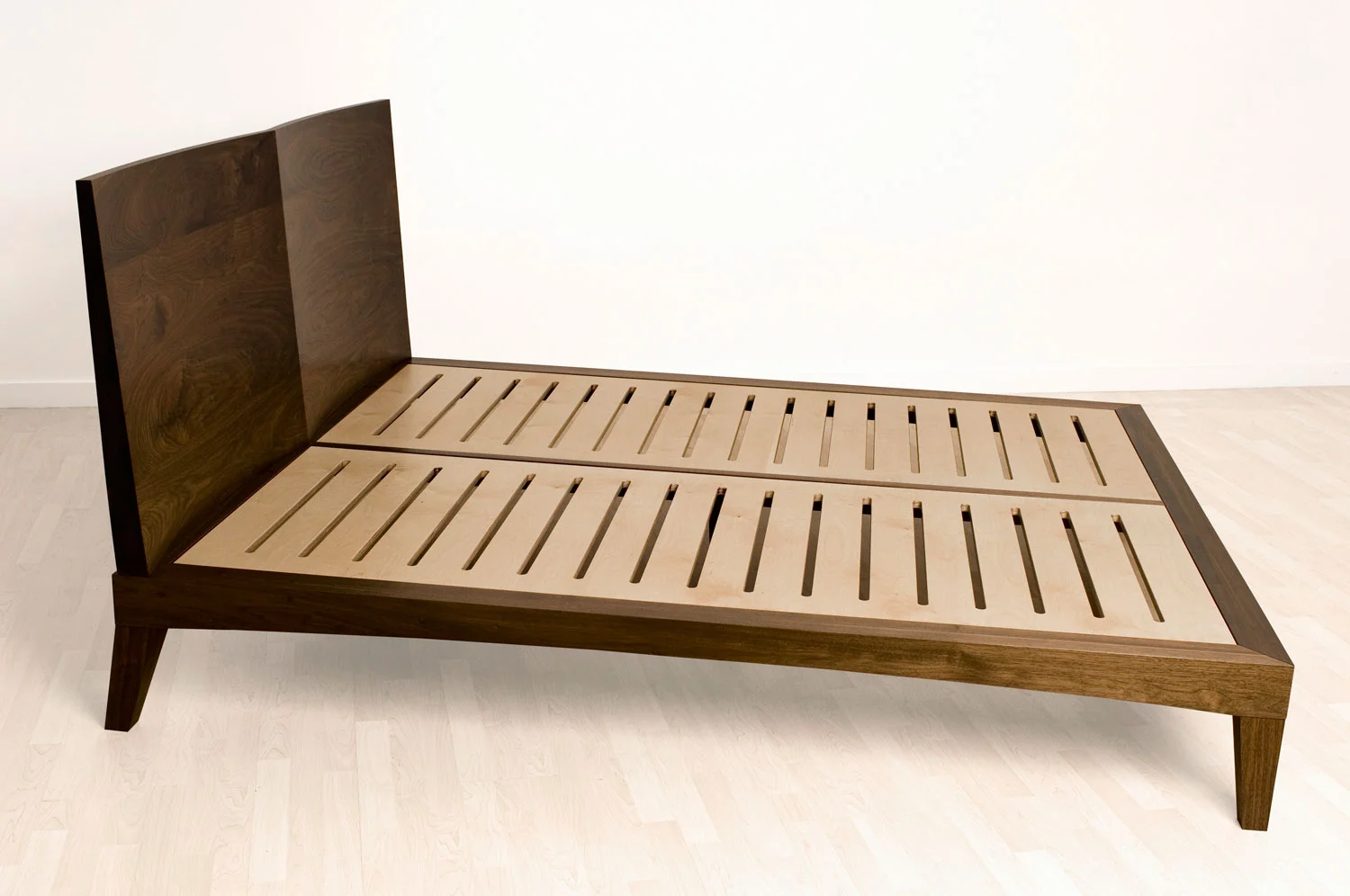 bed2_1500_60.jpg