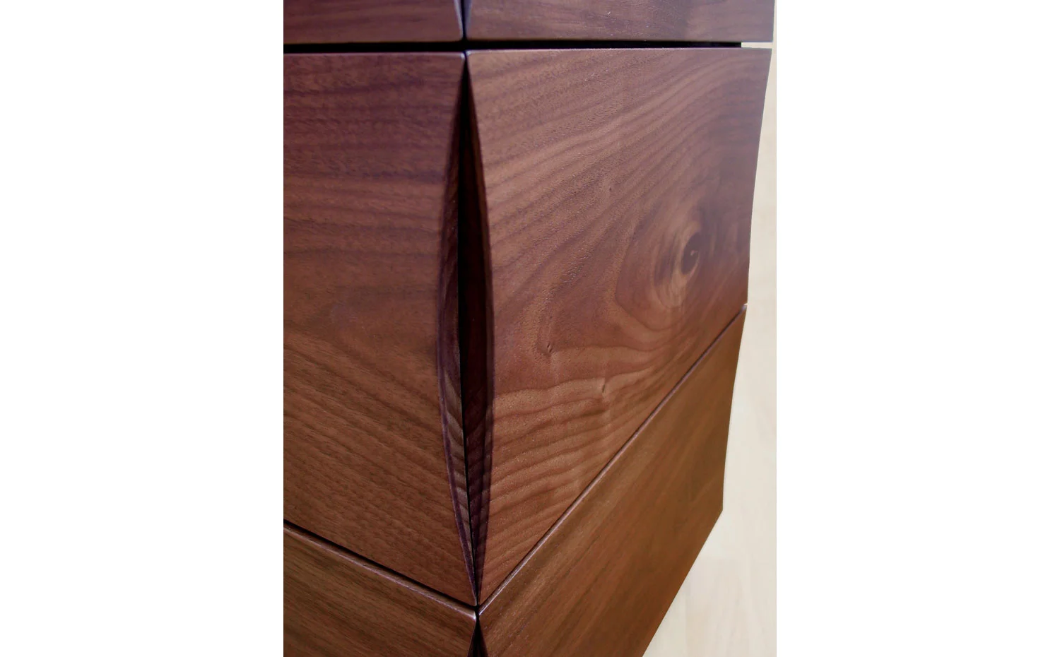 nightstand4_1500_60.jpg