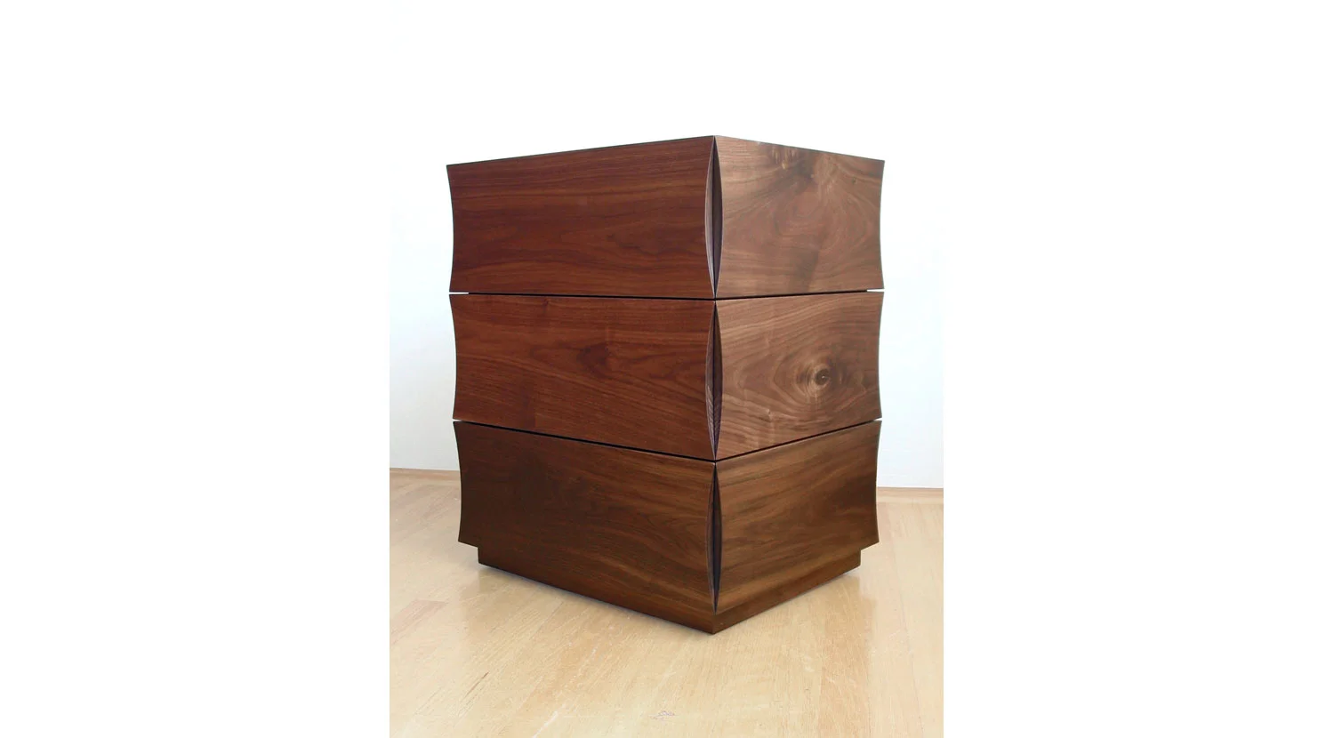 nightstand1_1500_60.jpg