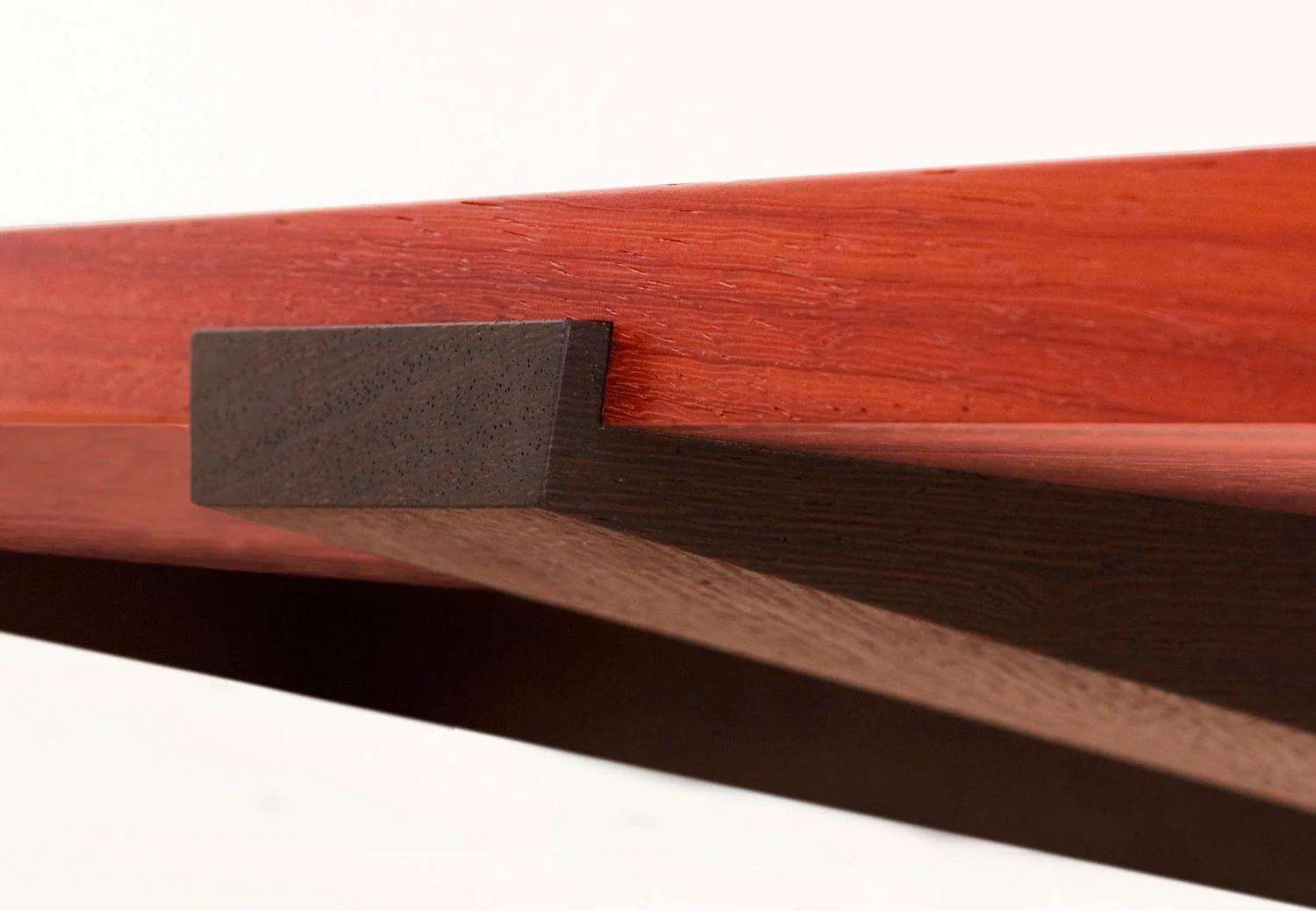 pedestal table4_thumbnail_1500_60.jpg