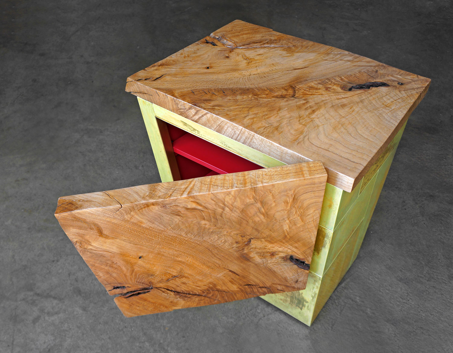 cabinet3_1500_60.jpg