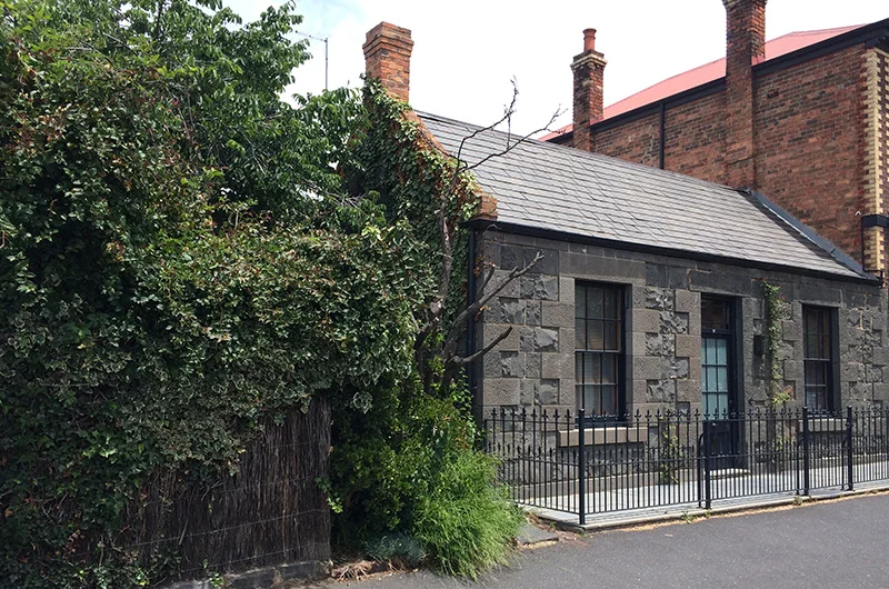 1850s-Fitzroy-Bluestone-Cottage-Extension-01.jpg