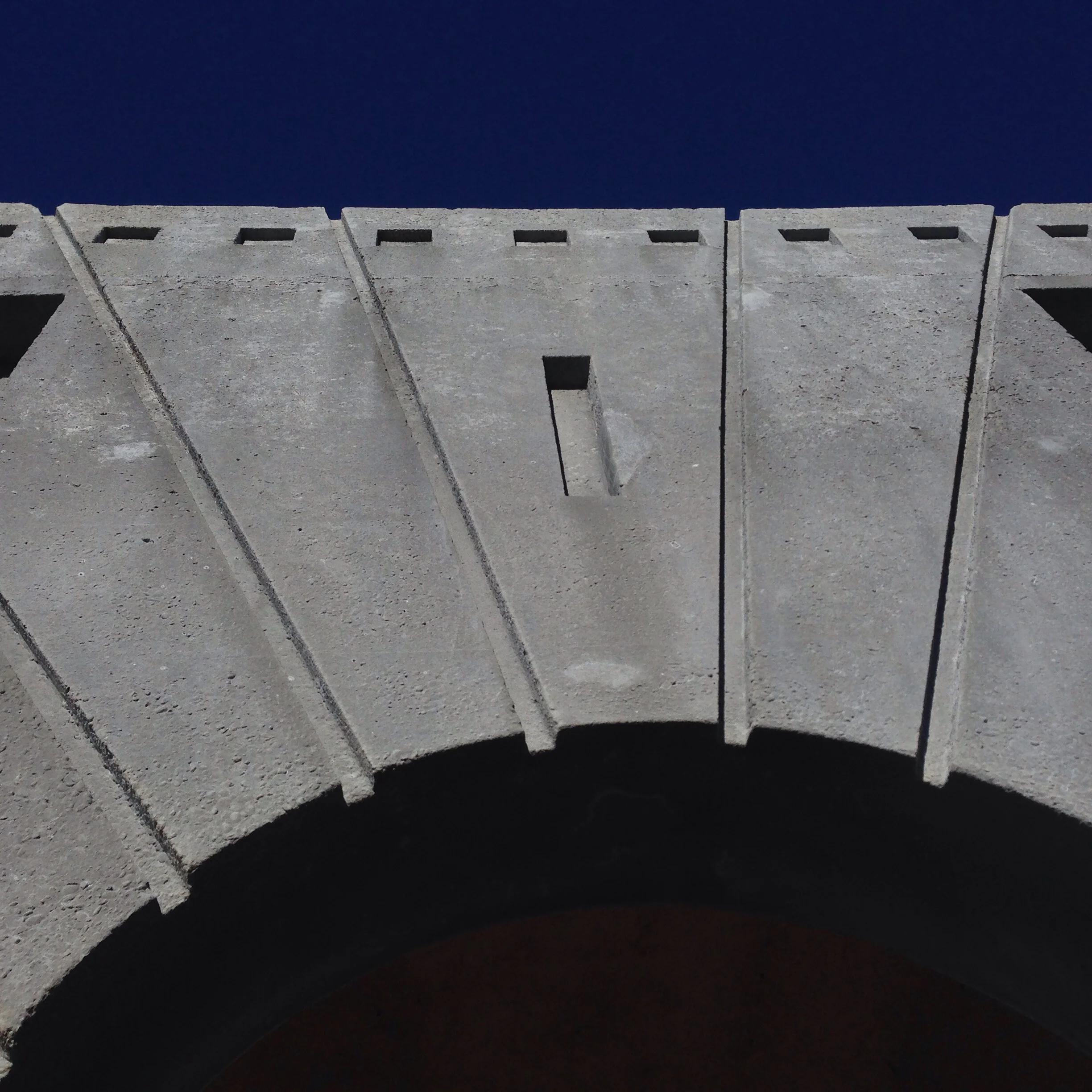 The bridge over the Rogue River heading North to Coos Bay