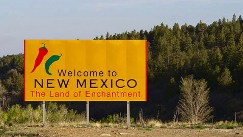 welcome-to-new-mexico-sign.jpg