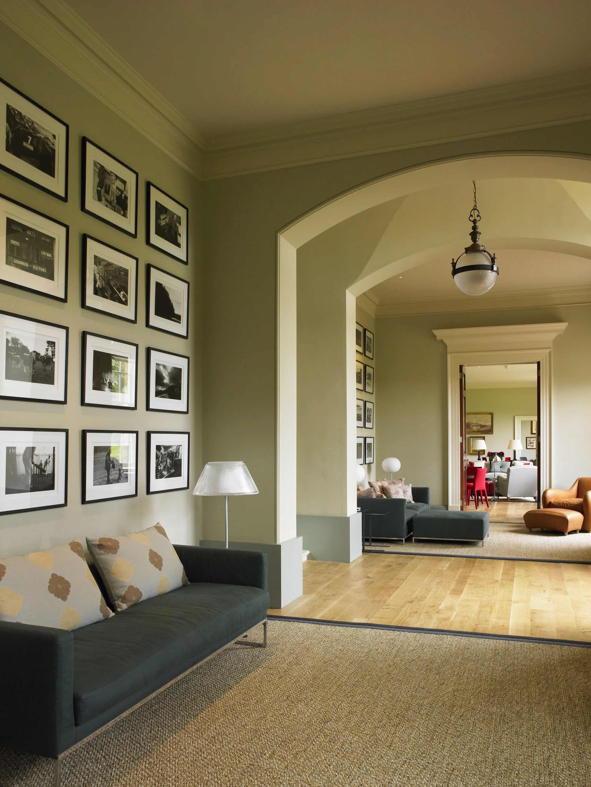 TheKennels-TheAnteRoom.jpg