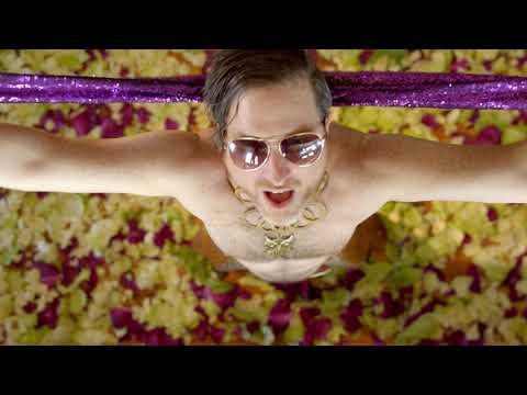 Johnny Showcase and the Mystic Ticket — Charlie Heim