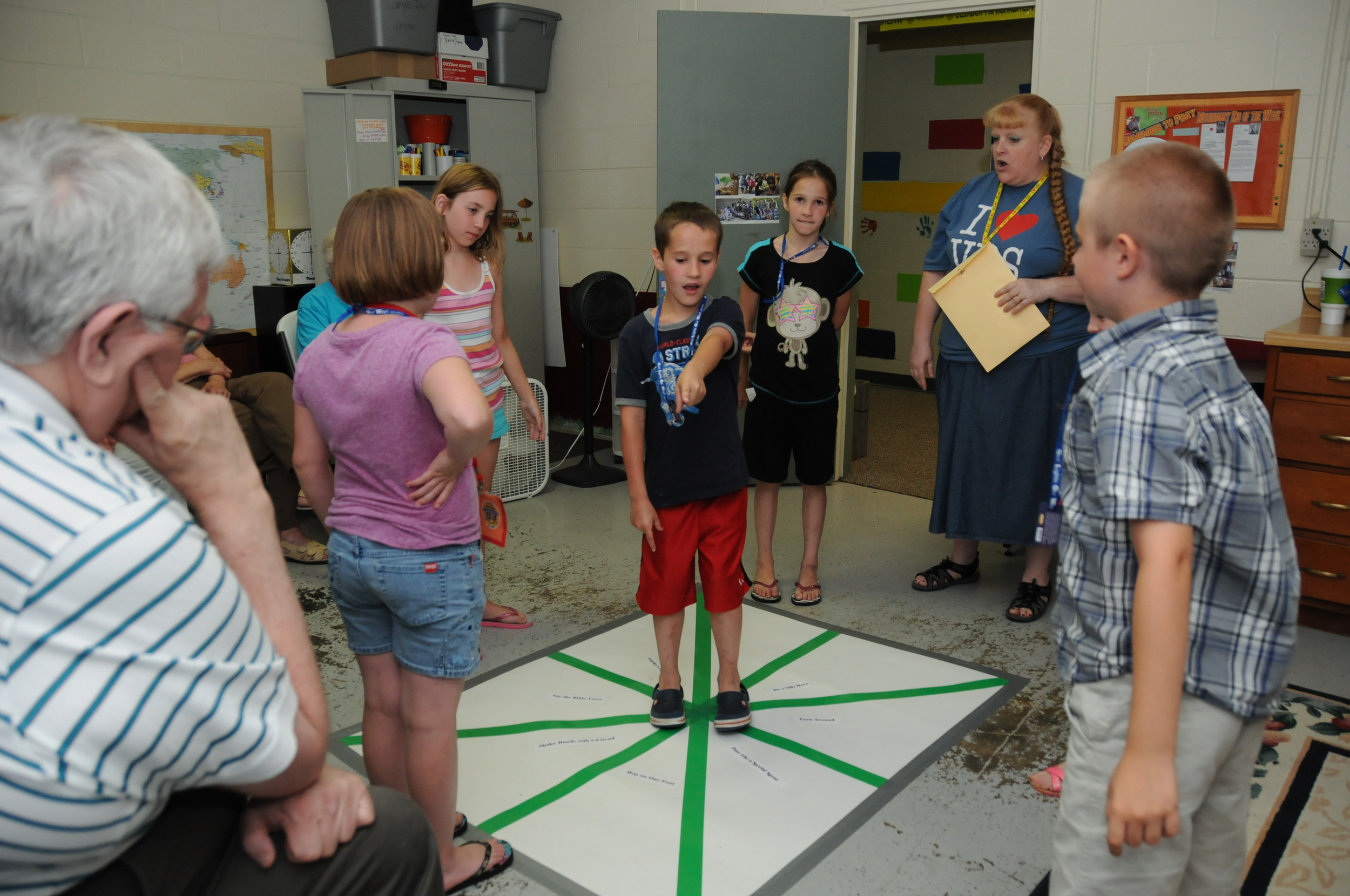VBS Day 5 0075.jpg
