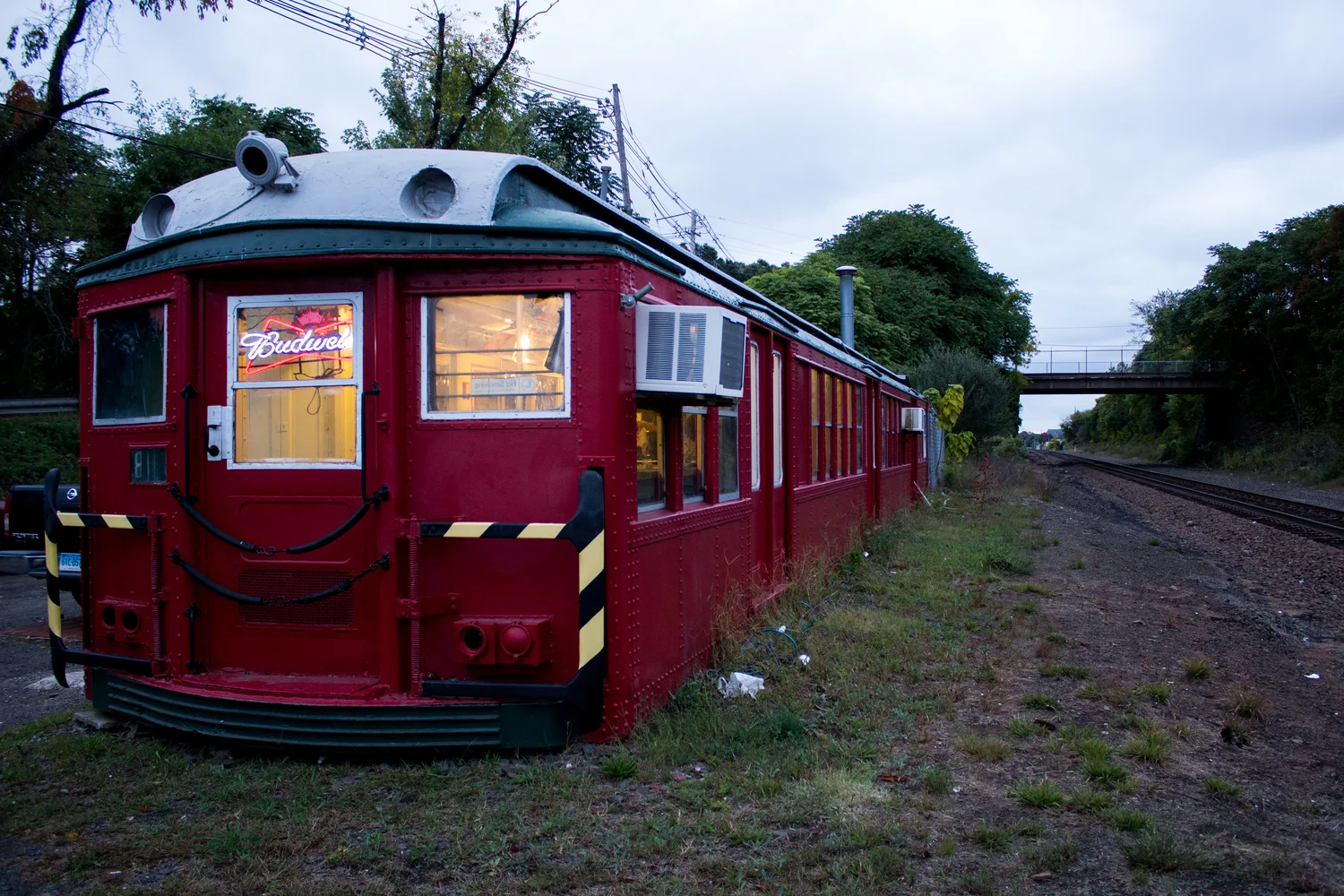NACLERIO-Photo+Essay-Trackside-2.jpg