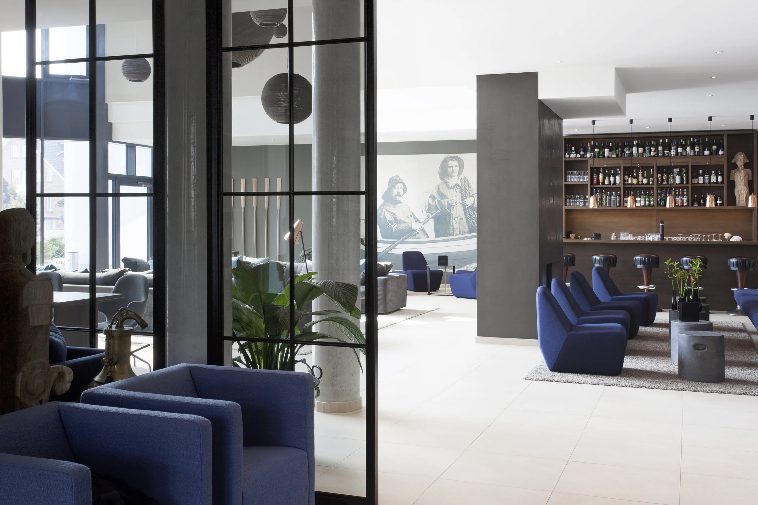 Lisa_Winter_Henrike_Becker_INNENARCHITEKTUR_Interior_AWARD_Seehuus_Niendorf_Ostsee_BDIA_Handbuch_MG_0024.jpg