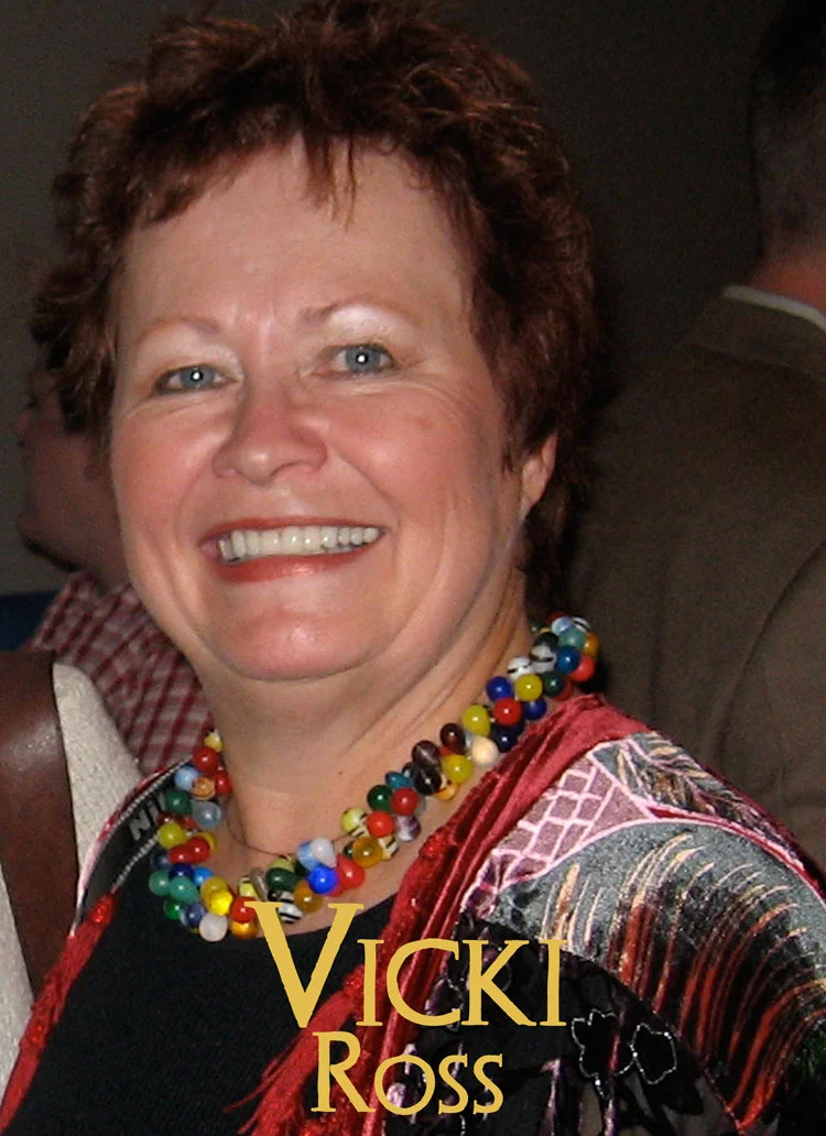 Artists-slideshow-vicki.jpg